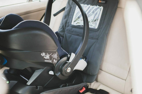 Slika Zaštita za tablet i sjedalo  automobila BeSafe