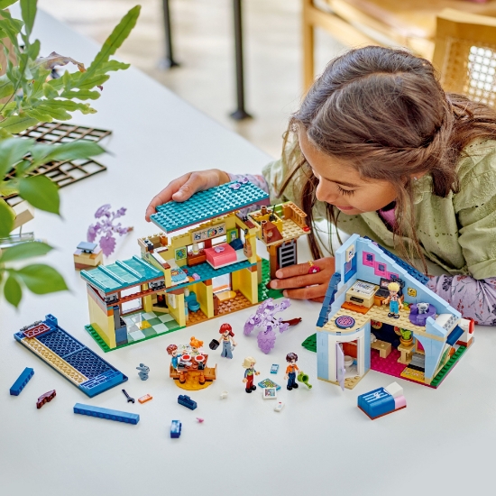 Slika LEGO® FRIENDS 42620 Obiteljske kuće Ollyja i Paisley