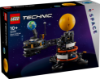 Slika LEGO® TECHNIC™ 42179 Planet Zemlja i Mjesec u orbiti