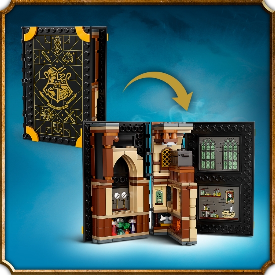 Slika LEGO® HARRY POTTER™ 76397 Trenutak iz Hogwartsa: Sat Obrane