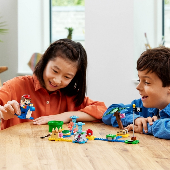 Slika LEGO® SUPER MARIO™ 71398 Dorriena plaža – komplet za proširenje