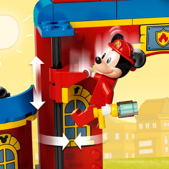 Slika LEGO® MICKEY AND FRIENDS 10776 Vatrogasna postaja i kamion Mickeyja i prijatelja