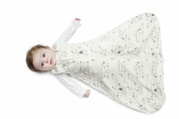 Prikažite detalje za Vreća za spavanje Hugs and Kisses (0-6/S) TOG 1 Ergobaby  Slika Vreća za spavanje Hugs and Kisses (0-6/S) TOG 1 Ergobaby