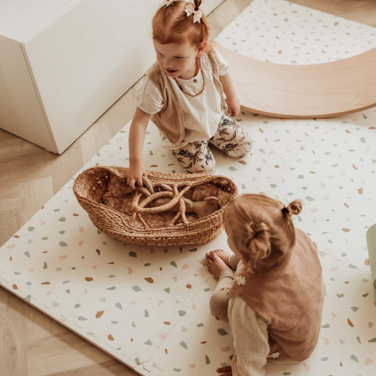 Slika Podloga za igru/puzzle - Selo (120 x 180 cm)