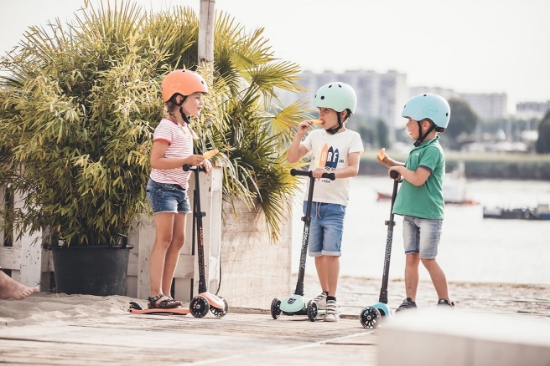 Slika Scoot & Ride Highwaykick 3 LED romobil, Rose 
