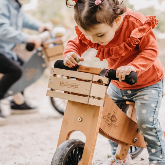 Slika Drvena dječja guralica tiny tot plus 2u1 bamboo Kinderfeets® 