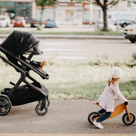 Slika Drvena dječja guralica tiny tot 2u1 bamboo kinderfeets®