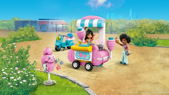 Slika LEGO® FRIENDS Štand sa šećernom vunom i skuter 42643 