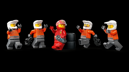 Slika LEGO® CITY 60443 Boks i posada za F1® s autom Ferrari