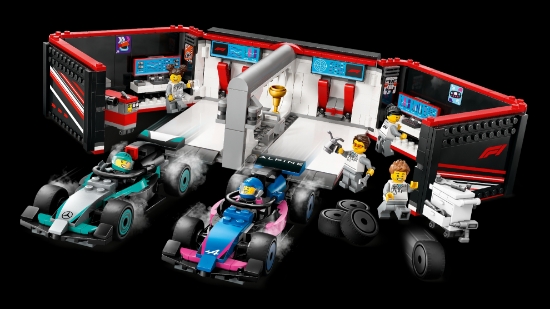 Slika LEGO® CITY Garaža za F1® s autima Mercedes-AMG i Alpine 60444 