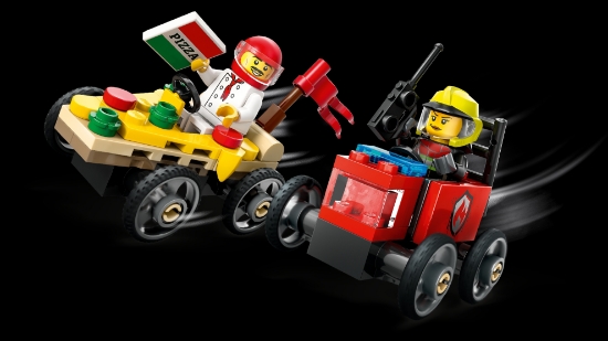 Slika LEGO® CITY Auto dostavljača pizze vs. vatrogasno vozilo u utrci 60458 