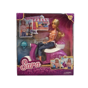 Prikažite detalje za Sara, Lutka s Vespom Slika Sara, Lutka s Vespom