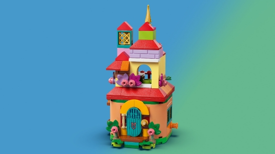 Slika LEGO® DISNEY CLASSIC 43261 Mala kuća iz Encanta