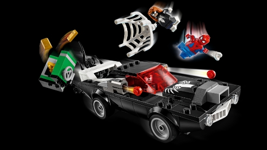 Slika LEGO® SUPER HEROES 76309 Spider-Man protiv Venoma u sportskom autu