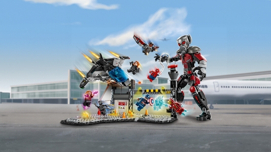 Slika LEGO® SUPER HEROES 76314 Bitka iz filma Kapetan Amerika: Građanski rat