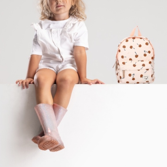 Slika Dječji ruksak Paris Perfect Picnic - Brown Cherries Kidzroom 