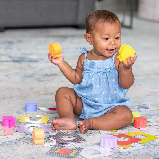Slika Slagalica My First Sensory & Shapes Puzzle Set Infantino 