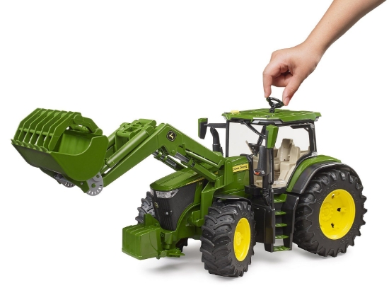 Slika Traktor John Deere 7R 350 s prednjim utovarivačem 03151 BRUDER 