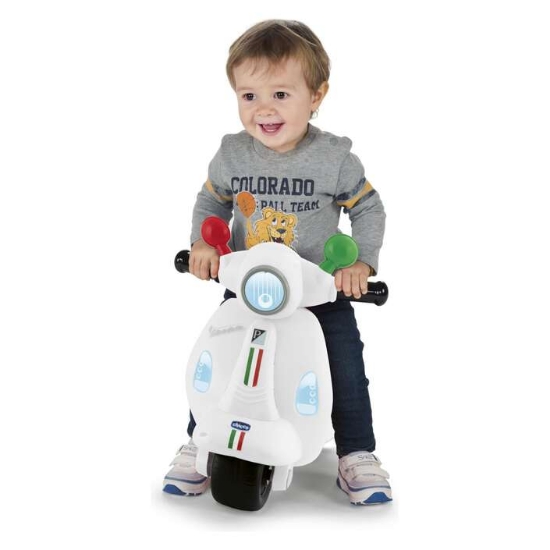 Slika Guralica Vespa Primavera bijela 0951903 CHICCO 