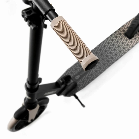 Slika Kinderkraft FREELY romobil, bež 