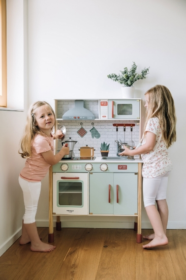 Slika Drvena kuhinja Mini Chef s dodacima 80579 FREE 2 PLAY 