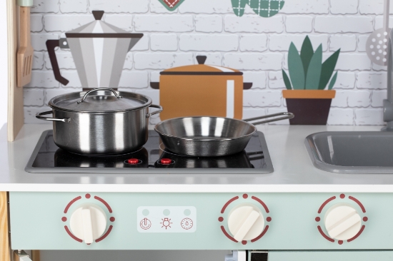 Slika Drvena kuhinja Mini Chef s dodacima 80579 FREE 2 PLAY 