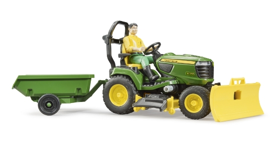 Slika Traktor kosilica John Deere s prikolicom i figurom 62104 BRUDER 