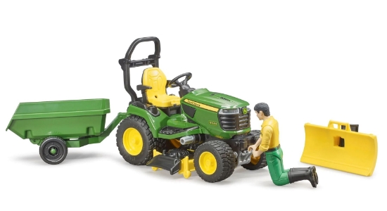 Slika Traktor kosilica John Deere s prikolicom i figurom 62104 BRUDER 