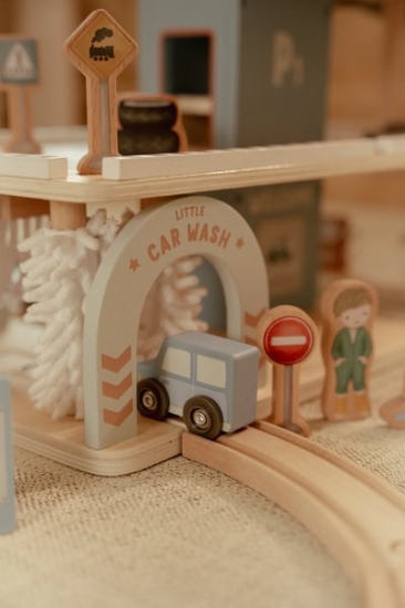 Slika Drvena garaža za autiće - Little Dutch