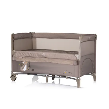 Prikažite detalje za Putni krevetić s pomičnom stranicom Relax - Tiramisu Chipolino  Slika Putni krevetić s pomičnom stranicom Relax - Tiramisu Chipolino