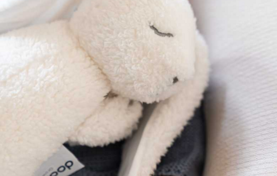 Slika Jastučić za grijanje zečić, Snoogy milk - Doomoo