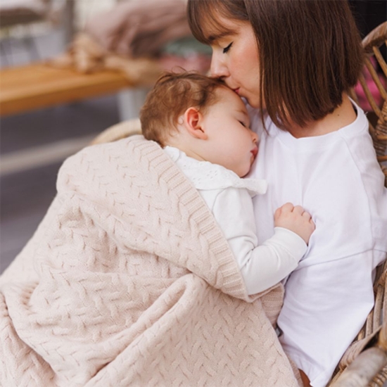 Slika Pletena dekica od merino vune 75x100 cm, svijetlo bež BabyOno 