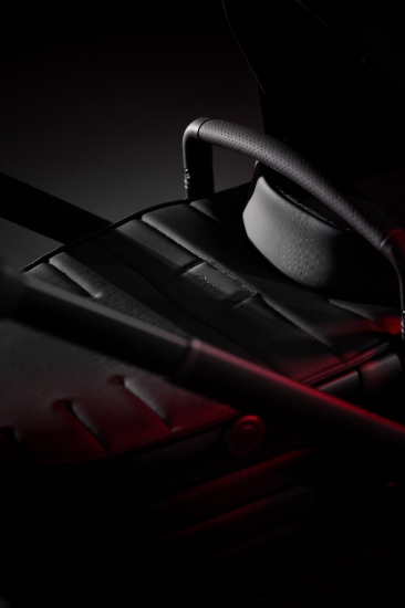 Slika Peach 7 STUDIO Complete Bundle iCandy 