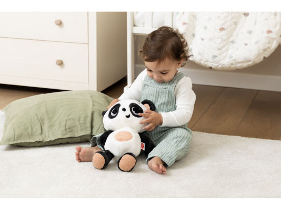Slika Igračka Panda Snuggly Buddy - Black & White Tiny Love