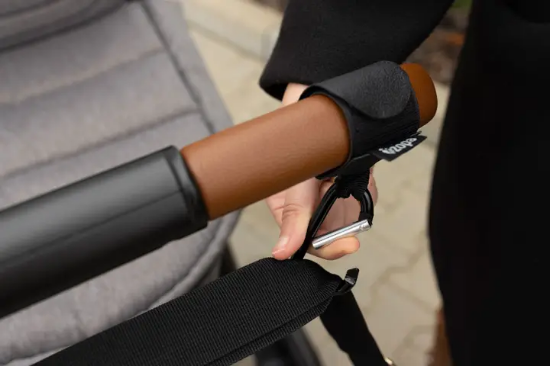 Slika Kožna kuka za dječja kolica Crna 2 kom Zopa 