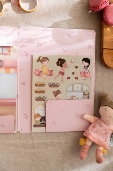 Slika Knjižica s naljepnicama Rosa & Friends Little Dutch