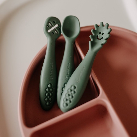 Slika Silikonske žlice za trening od 3 kom 6 m+ Take&amp;Match, Velvet Latte PETITE&amp;MARS