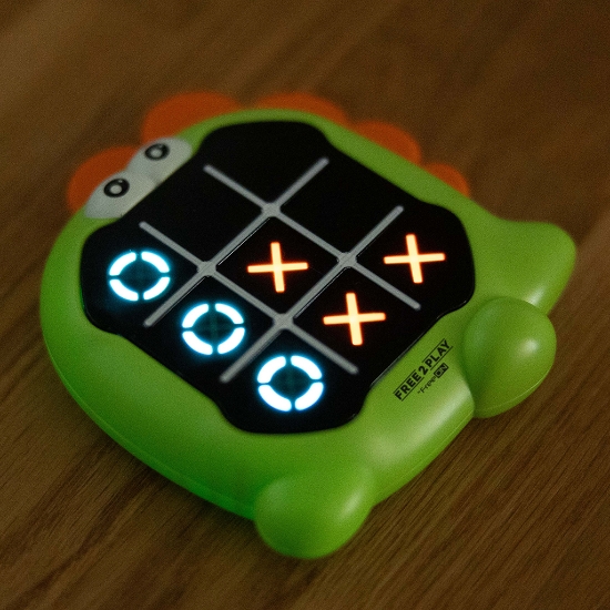 Slika Igra križić i kružić dino 86601 FREE 2 PLAY