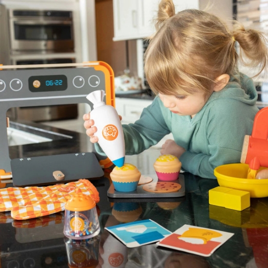 Slika Set za Izradu Kolača – Mini kuhinja za male slastičare