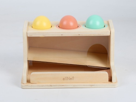 Slika Prozirna kutija s kuglicama