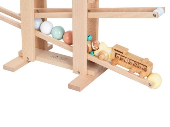 Slika XL drvena staza s kuglicama i vlakom