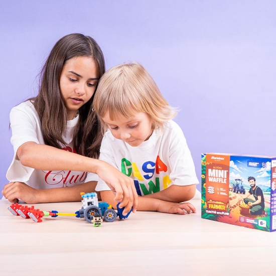 Slika Mini Waffle Farmer 50 kom, Tractor with Plow Marioinex 