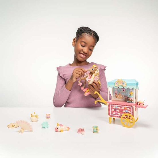 Slika  Figura Wild Manes Cheriejina čajanka i kočija 723314 JAKKS PACIFIC