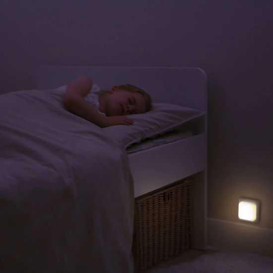 Slika Noćno svjetlo Svemir - Cloud B Cube B 