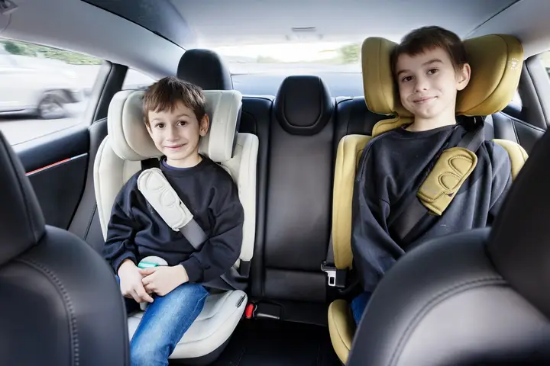 Slika Autosjedalica Matrix i-Size, Boss Grey Zopa 