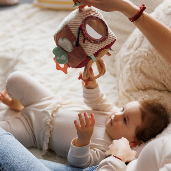 Slika Senzorna kocka zec Karo BabyOno