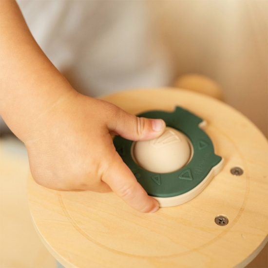 Slika Silikonska pop up grickalica za zube Fish Fiona 6 m+, Dusty Rose PETITE&amp;MARS 