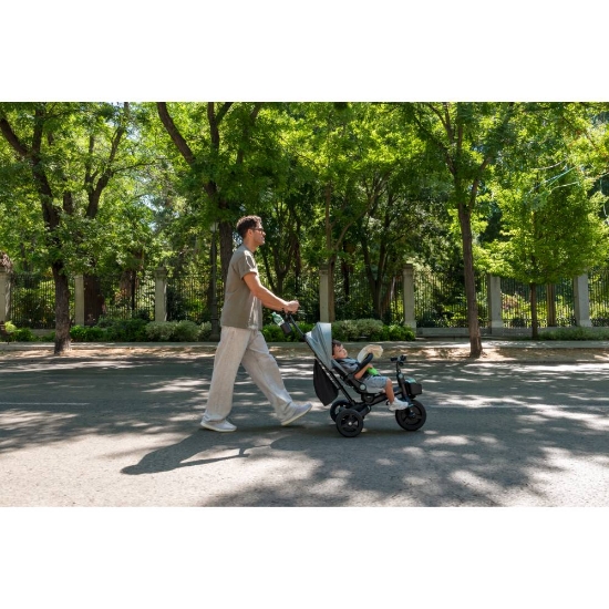 Slika Tricikl AVEO Plus 2, Grey Kinderkraft 