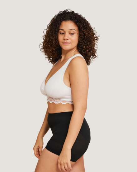 Slika Grudnjak za trudnice i dojilje s čipkom, organski pamuk, Crossover, bijeli - XL (stari 2508) Carriwell 