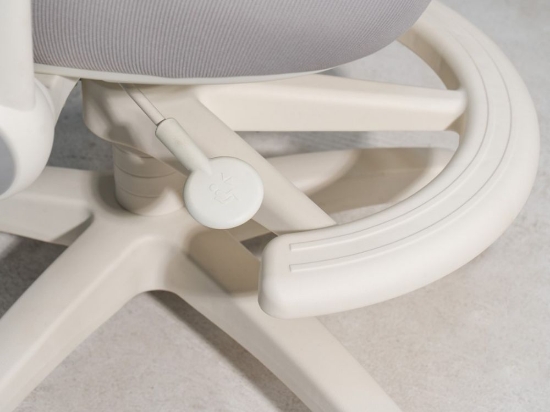 Slika Ergonomska dječja stolica eliNeli